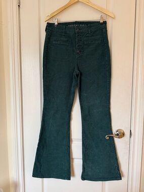 Great condition American Eagle Teal Corduroy Button-Fly Flare Pants Size 8